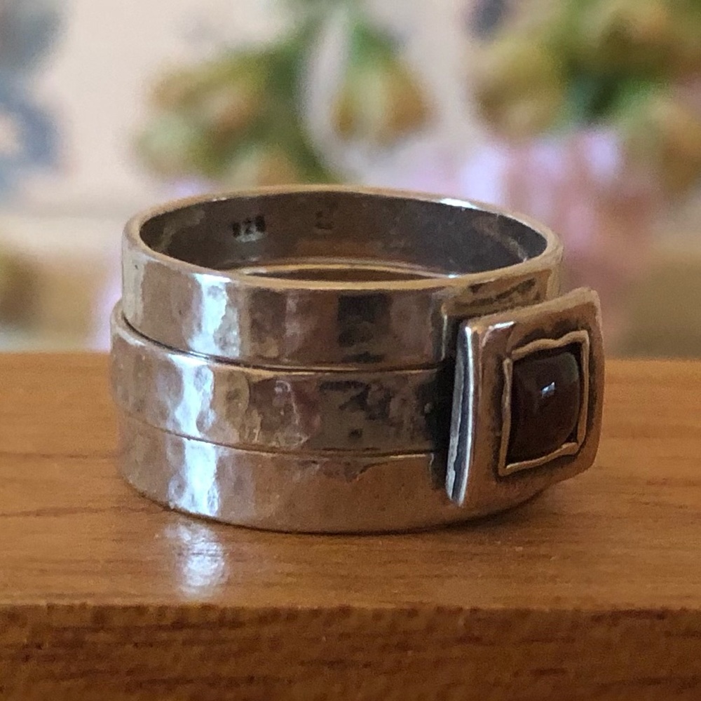 Vintage Silpada Sterling Silver Garnet Three Ring Set Size 8 - Picture 10 of 16